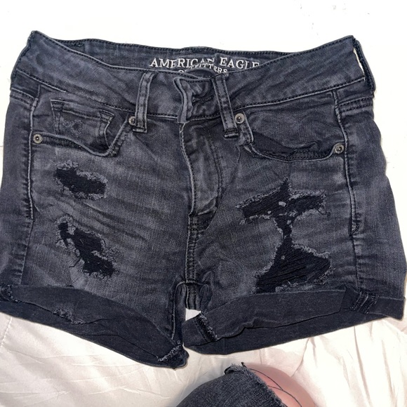 American Eagle shorts - Picture 1 of 3